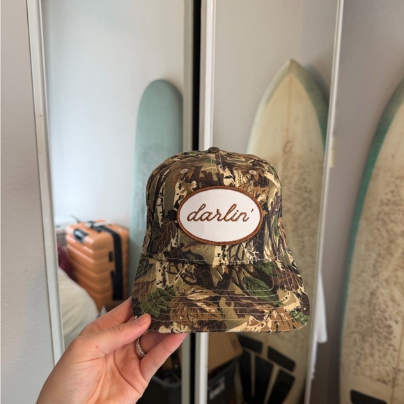 DARLIN HAT - Picture 3 of 11